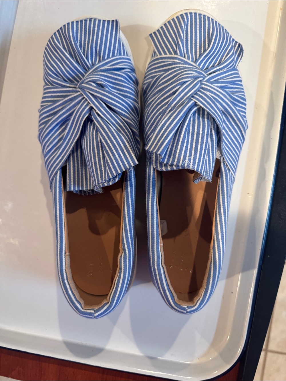 Andeawy Striped Blue Knot-Front Sneaker like Flats Size 9